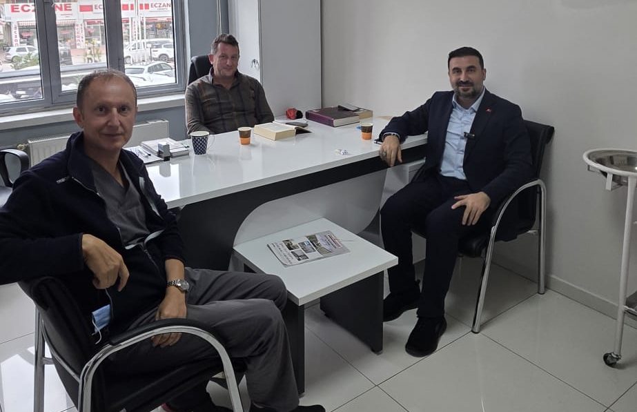 Kavak, Fuar Hastanesi hekimleriyle bir araya geldi