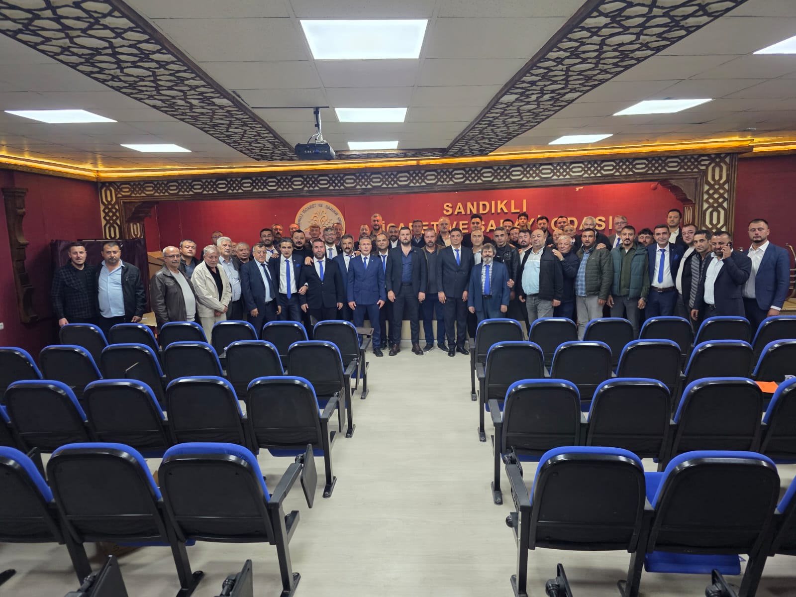 Sandıklı TSO’da seçim sonucu belli oldu: Bekir Çetin 7 grubun tamamını kazandı