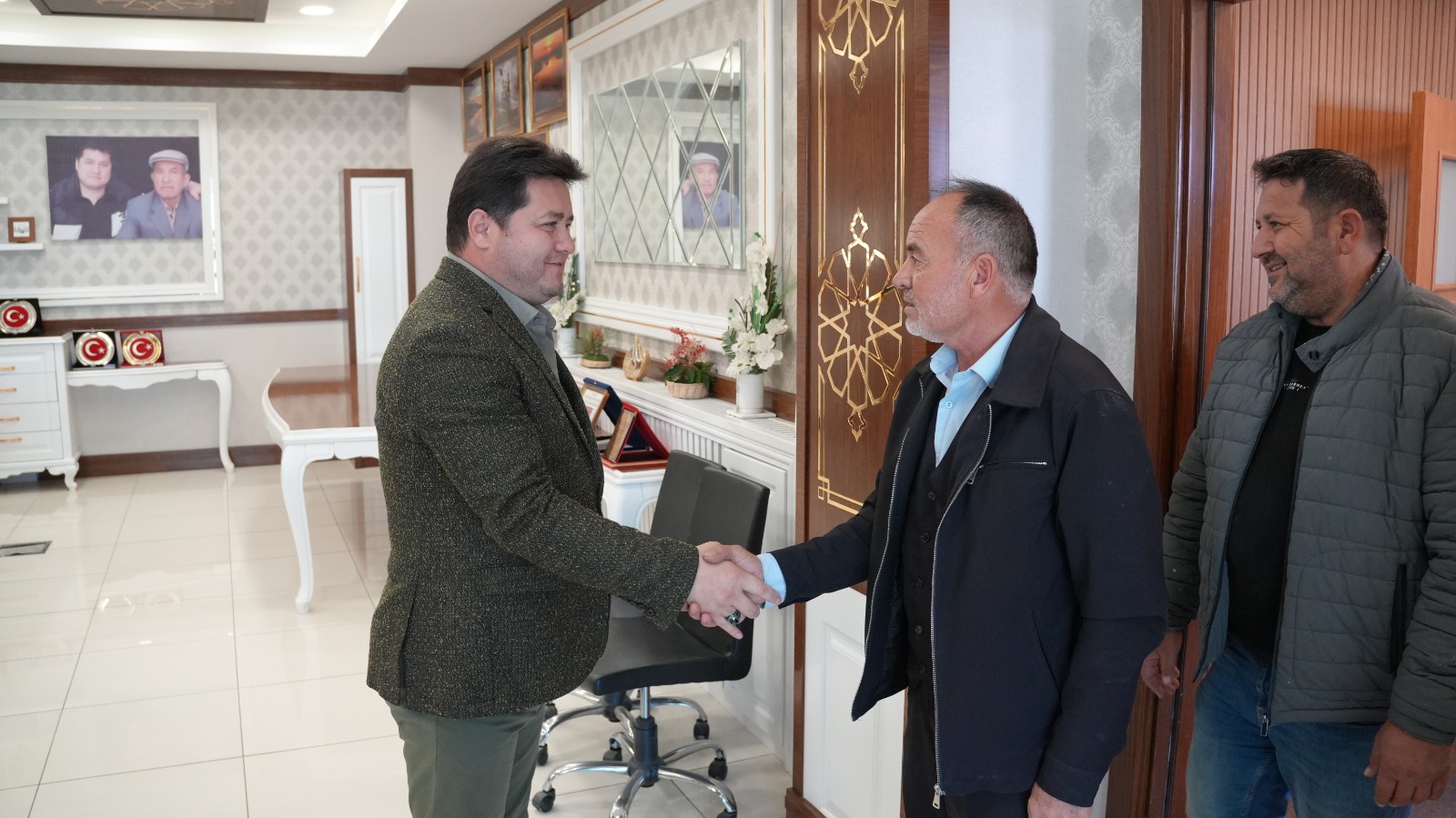 Bolvadin’de sanayi esnafının yapısal çatlak sorunu masaya yatırıldı