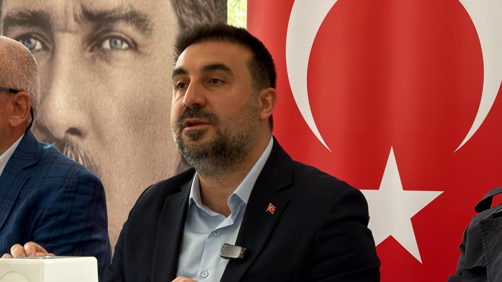 AK Parti’den basın buluşması