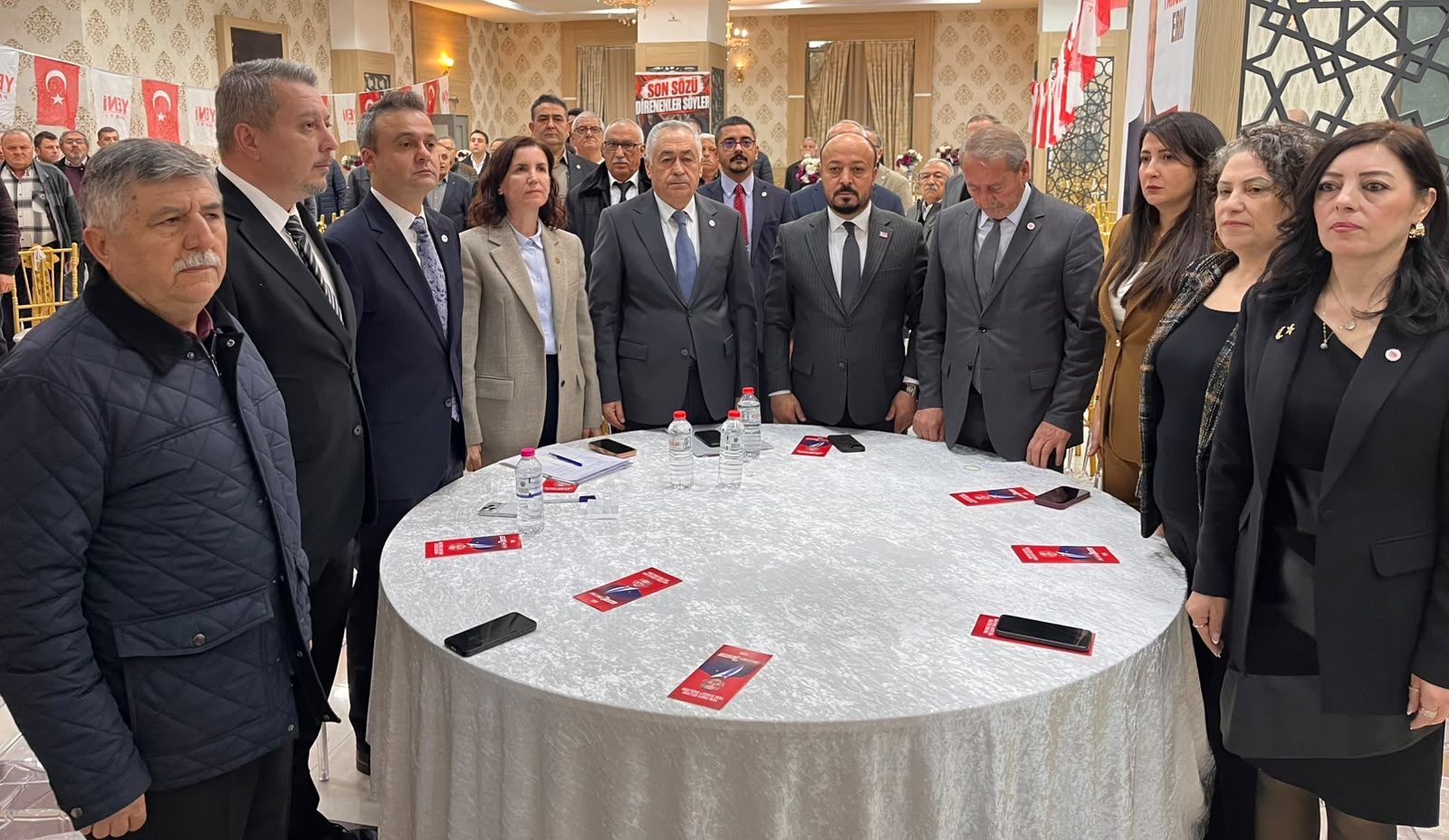 Genel kurulda divanın seçilmesinin ardından gündem maddeleri tek tek görüşüldü.