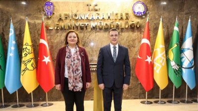 Afyonkarahisar Belediye Başkanı Burcu Köksal, kentte görevine başlayan İl Emniyet