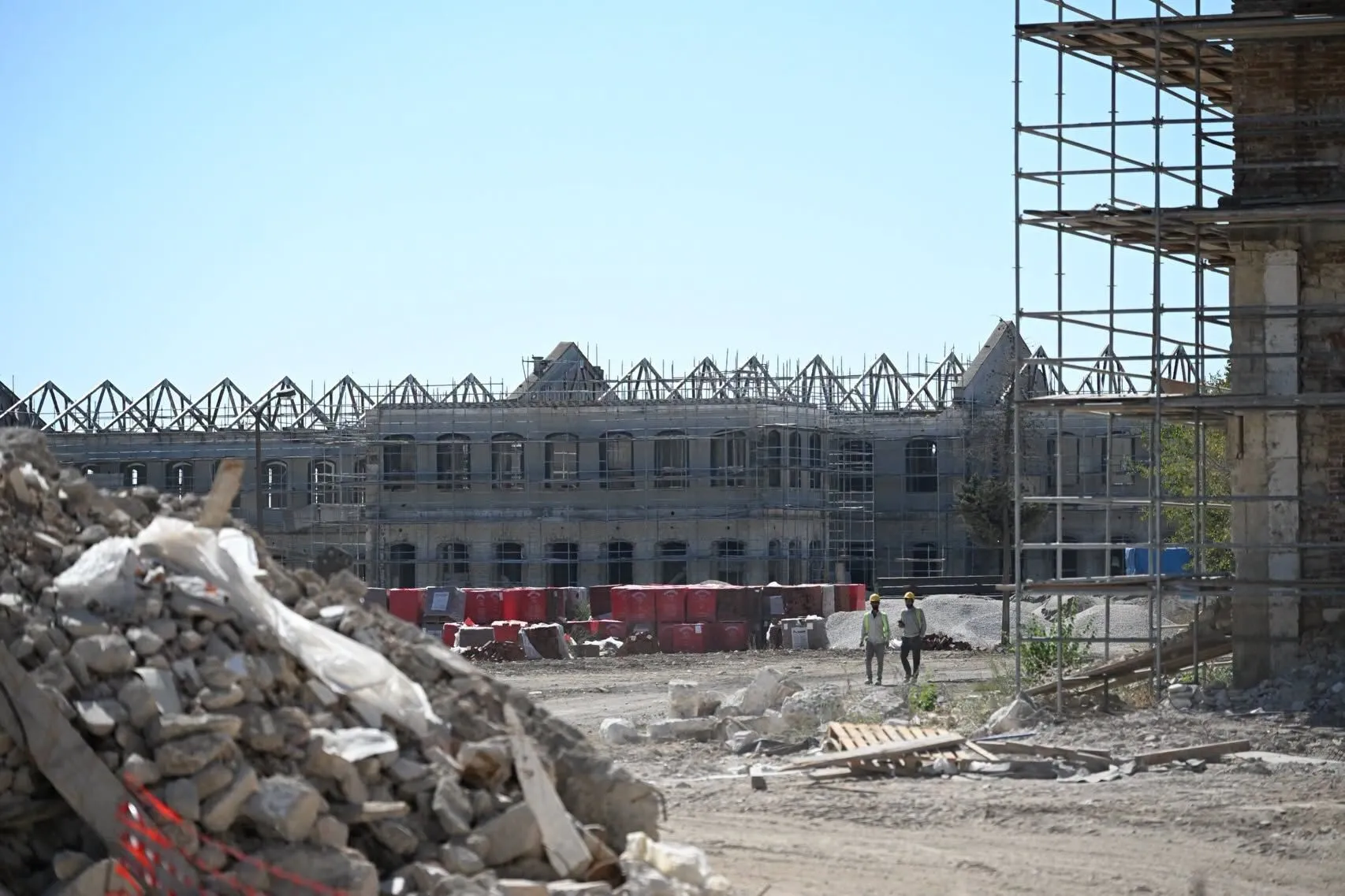 Edirne'de Asakir-i Mansure-i Muhammediye ordusu için kurulan tarihi askeri kışlanın restorasyonu sürüyor
