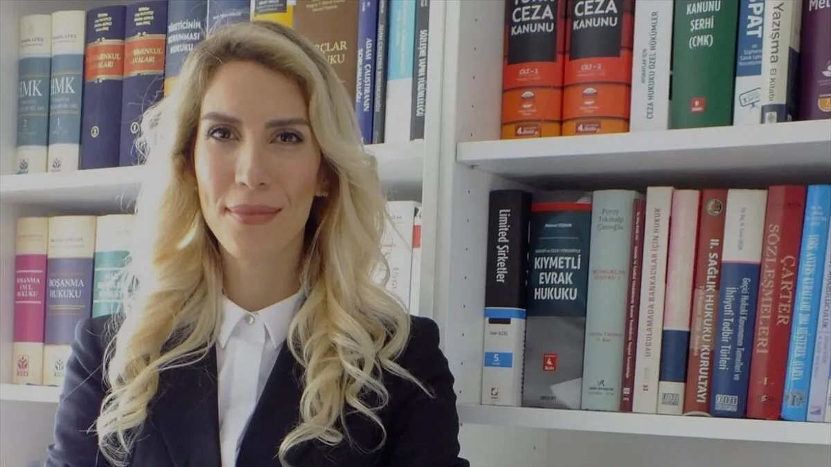 Hukukçular AYM'nin süresiz nafaka kararını değerlendirdi
