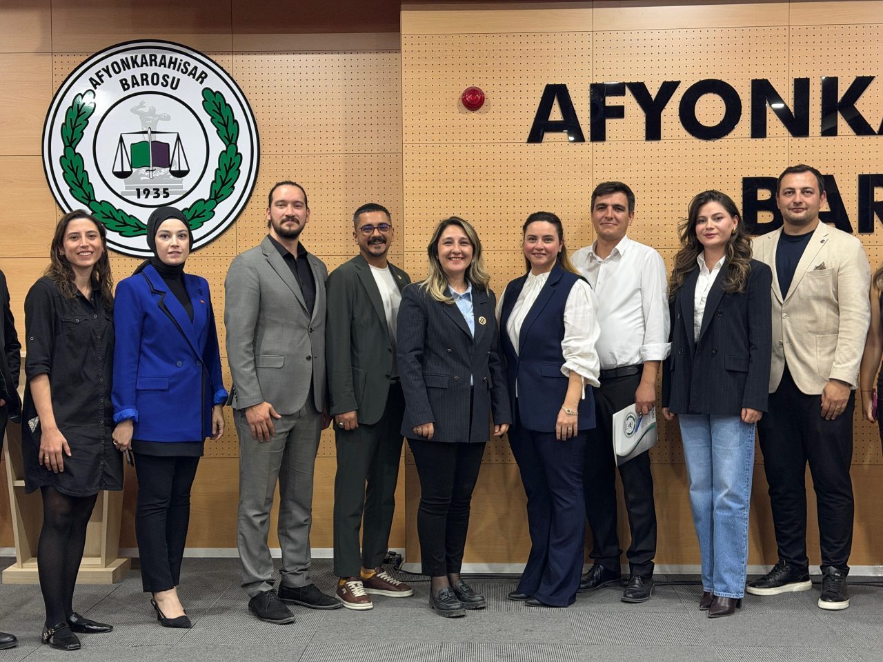 AFYONKARAHİSAR (AA) – Afyonkarahisar Barosu Başkanı İpek Yılmaz Göktürk, yeniden