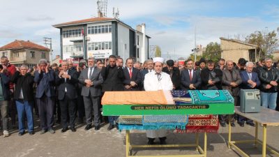 AFYONKARAHİSAR (AA) – Afyonkarahisar'ın Sandıklı ilçesinde 29 Ekim Cumhuriyet Bayramı