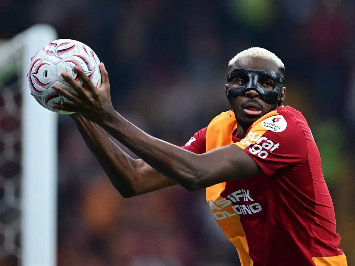 Galatasaray, Kasımpaşa'yı son anlarda gelen gollerle yendi