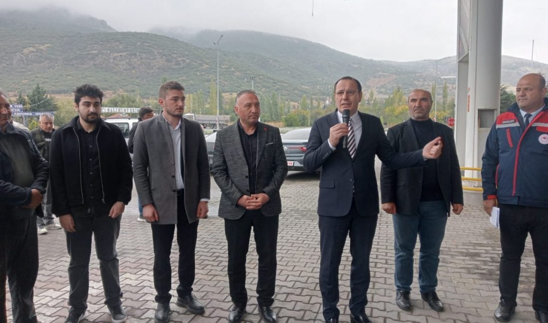 AFYONKARAHİSAR (AA) – Afyonkarahisar'ın Çay ilçesinde 200 çiftçiye yüzde 50
