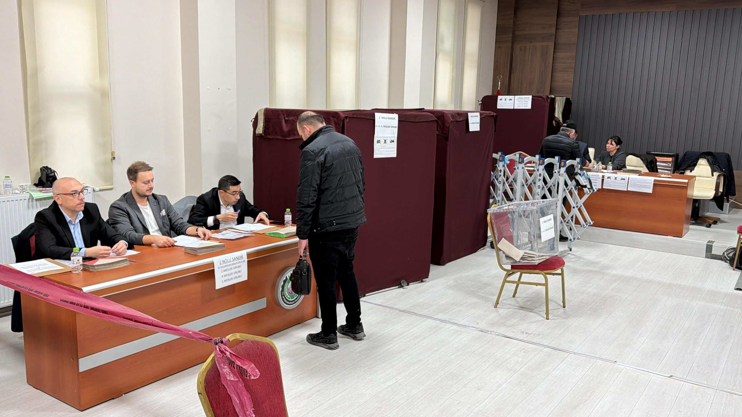 Afyonkarahisar Ticaret Borsası’nda seçim başladı