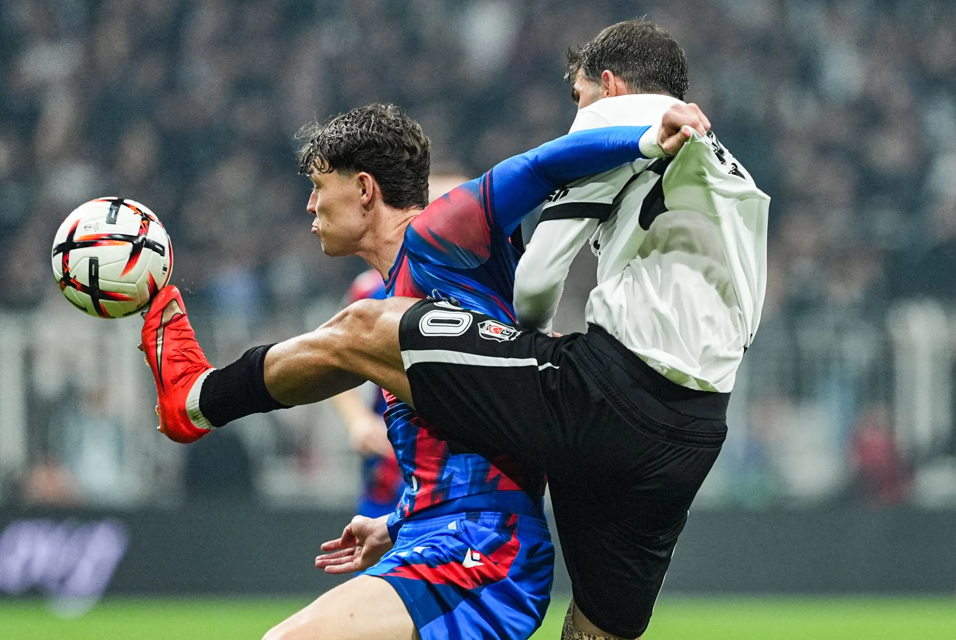 Beşiktaş, Crystal Palace ile berabere kaldı