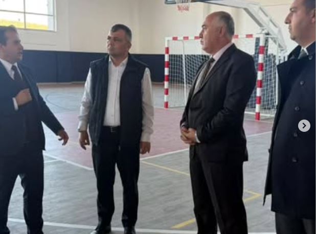 Emirdağ’da 29 Ekim hazırlığı: Cumhuriyet coşkusu Kapalı Spor Salonu’nda yaşanacak 2 Emirdağ’da 29 Ekim hazırlığı: Cumhuriyet coşkusu Kapalı Spor Salonu’nda yaşanacak