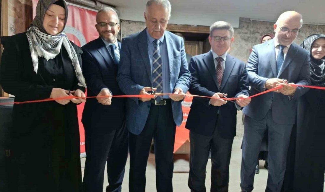 Diyanet İşleri Başkanlığı Strateji Geliştirme Başkanlığı tarafından desteklenen “Geçmişten Bir-İz”