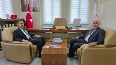 Afyonkarahisar’ın Emirdağ ve Bolvadin ilçelerinde eğitim kalitesinin arttırılması için bir