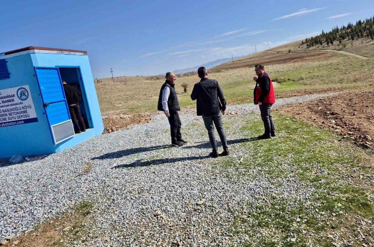 Afyonkarahisar’da Kırsal Dezavantajlı Alanlar Kalkınma Projesi (KDAKP) kapsamında, meralarda hayvanların
