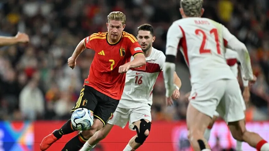 De Bruyne’nin attığı iki golle Belçika, Türkiye’yi mağlup etti; Fransa, İtalya ile berabere kaldı.