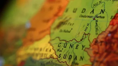 Abyei yönetiminin geçici Enformasyon Bakanı Yohanna Akol Ngor, kentin kuzeyindeki