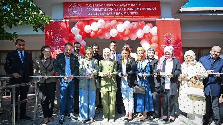 Aile ve Sosyal Hizmetler Bakanı Mahinur Özdemir Göktaş, başkentte Saray