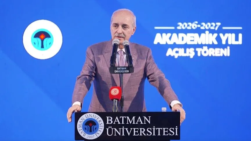 Kurtulmuş, Batman Üniversitesinin Merkez Kampüs Konferans Salonu’nda düzenlenen 2026-2027 Akademik