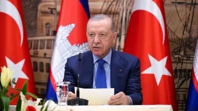 Cumhurbaşkanı Erdoğan, Dolmabahçe Çalışma Ofisi’nde ikili ve heyetler arası görüşmelerinin