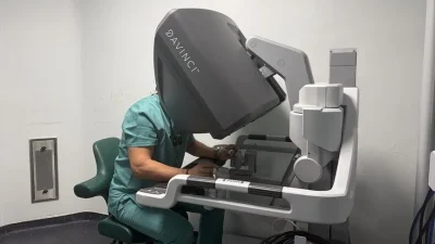 Robotik kalp ve damar cerrahisiyle hastaların ameliyat sonrası ağrılarının azaltılması,