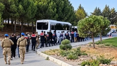 Çeşme Cumhuriyet Başsavcılığı koordinesinde, İl Jandarma Komutanlığı Terörle Mücadele Şube